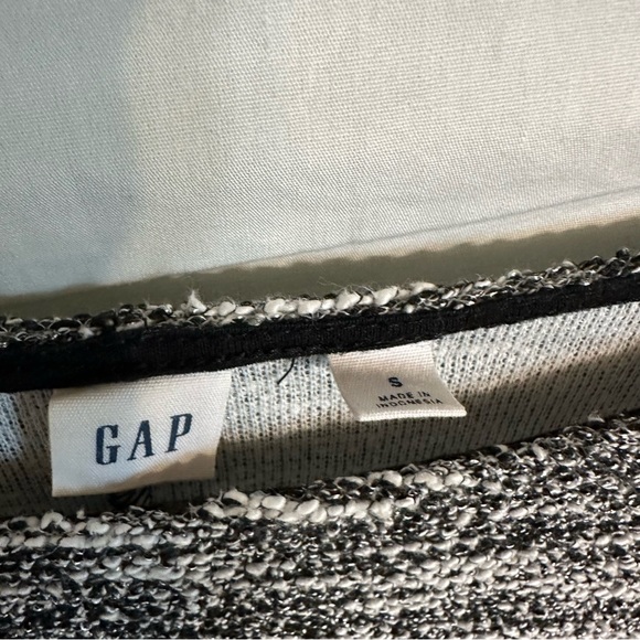 Gap Dress - Picture 5 of 9